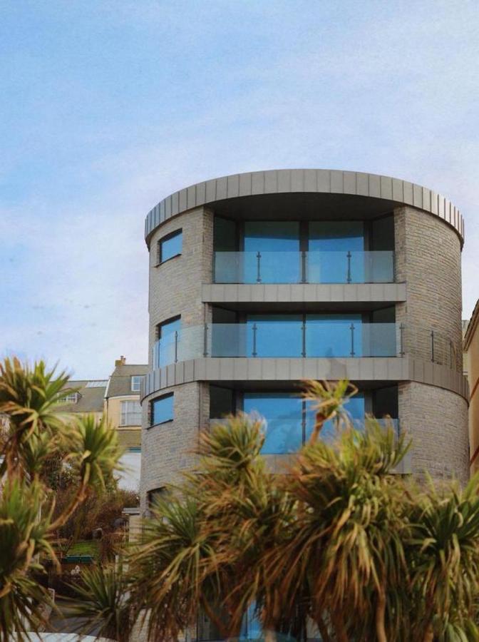 4 The View Apartments Ilfracombe - Seafront, Parking, Lift, Ev Exterior photo