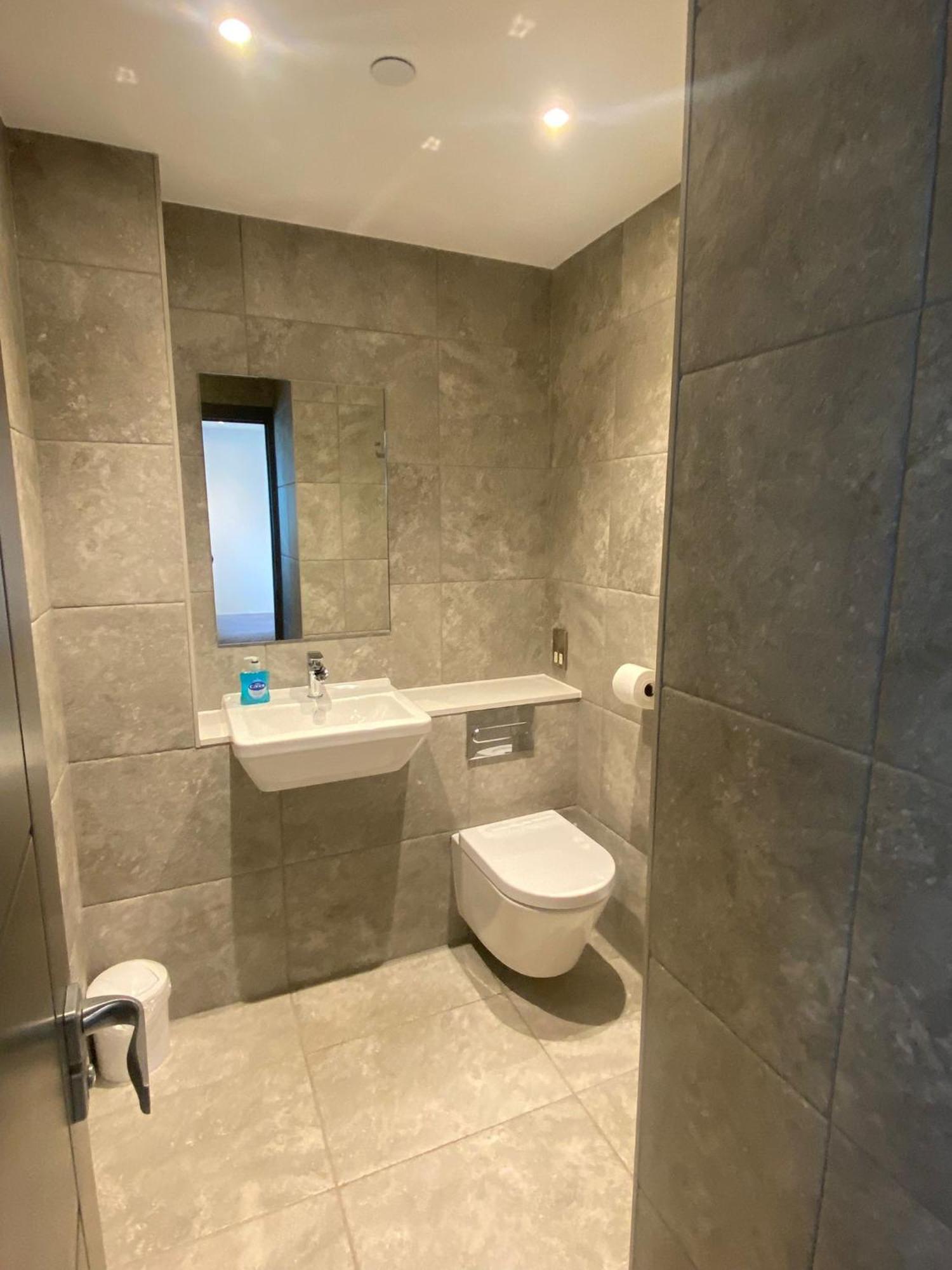 4 The View Apartments Ilfracombe - Seafront, Parking, Lift, Ev Exterior photo