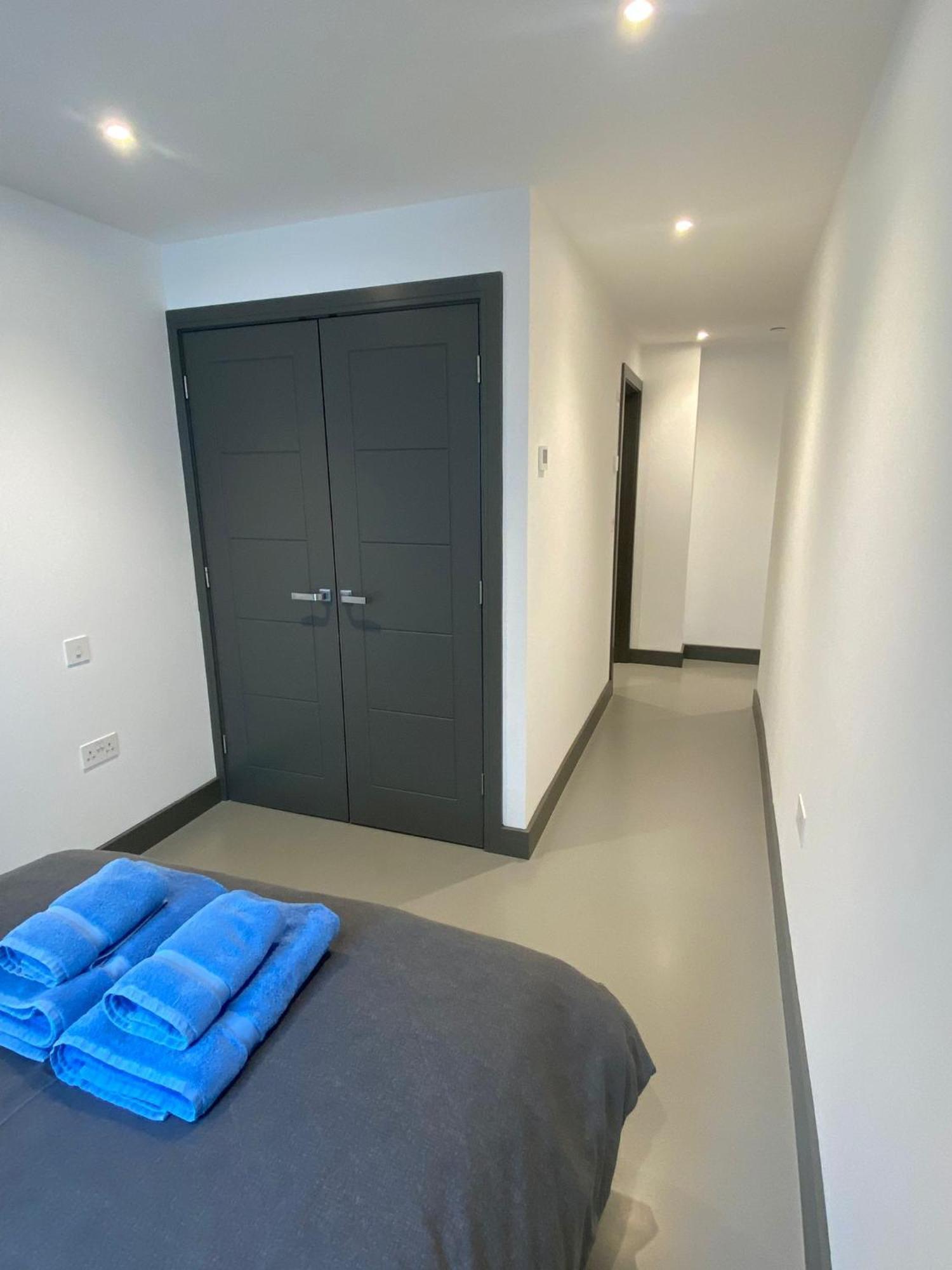 4 The View Apartments Ilfracombe - Seafront, Parking, Lift, Ev Exterior photo